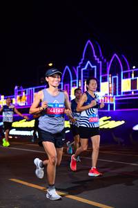 BIB: 48163, 47031
                            <button type="button" onclick="openModal(22891718)" class="btn btn-primary btn-sm float-right btn-popup" data-toggle="modal" data-target=".modal-high-quality">
                        <i class="fas fa-shopping-cart"></i> Add to Cart
                    </button>
                                            <button type="button" onclick="isThisMe(22891718, true)" class="btn btn-success btn-sm float-right btn-popup btn-isme hidden" data-toggle="tooltip" data-placement="bottom" title="นี่คือรูปของคุณใช่ไหม คลิกที่นี่เพื่อเอาเข้าอัลบั้ม">
                        <i class="fas fa-plus"></i> Add to album
                    </button>
                    <button type="button" onclick="isThisMe(22891718, false)" class="btn btn-warning btn-sm float-right btn-popup btn-isnotme hidden">
                        <i class="fas fa-ban"></i> Remove from album
                    </button>